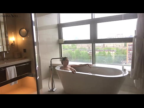 ❤️ Infans tremendus Passionately jerking eam pussy in balneo Just porn apud nos